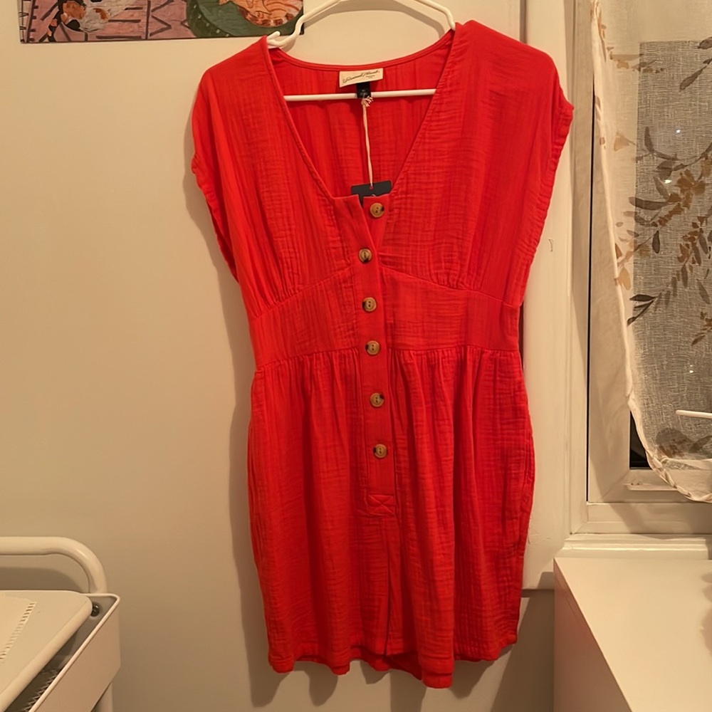 Red romper - Picture 2 of 4